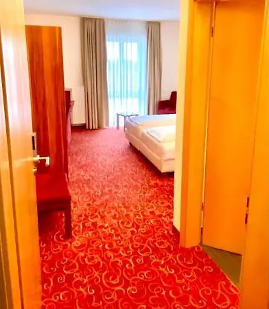 Gm Motel Lenting